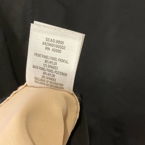 Jaclyn Smith Collections Black And Cream Lace Shapewear One Piece Size 2X - Picture 12 of 12